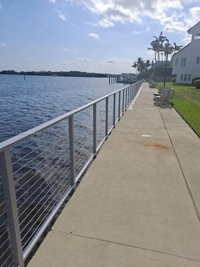 L Hermitage #58 image #26