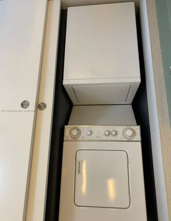 W Residences Ft Lauderdale #1601 image #10