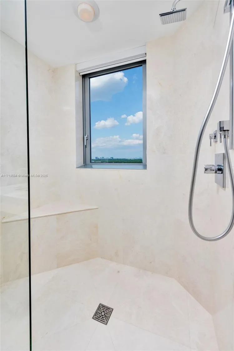 Marina Palms Yacht Club and Residences South Tower #1204 image #18