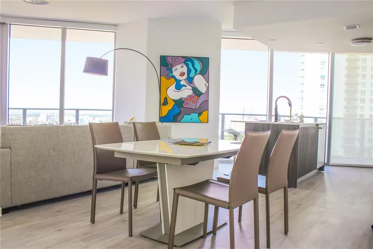 Aria on the Bay #1701 image #16