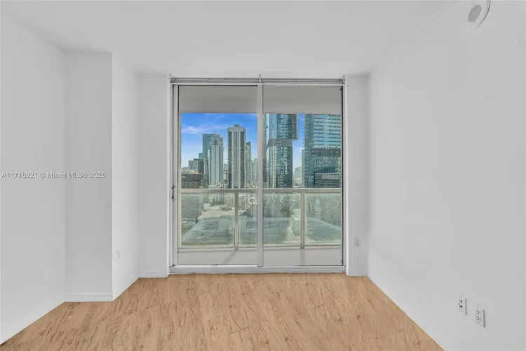 500 Brickell #2202 image #35