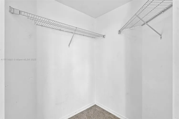 500 Brickell #2202 image #36