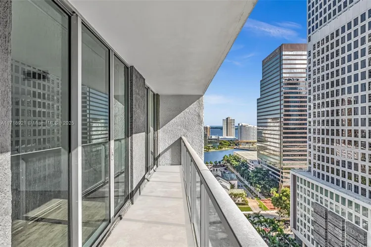 500 Brickell #2202 image #43