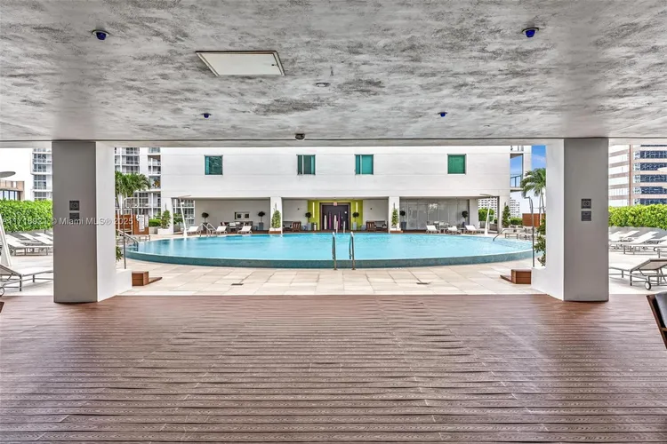 500 Brickell #2202 image #56