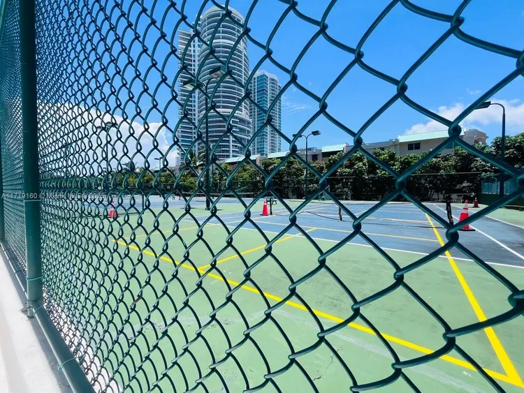 Brickell Bay Club #2616 image #29