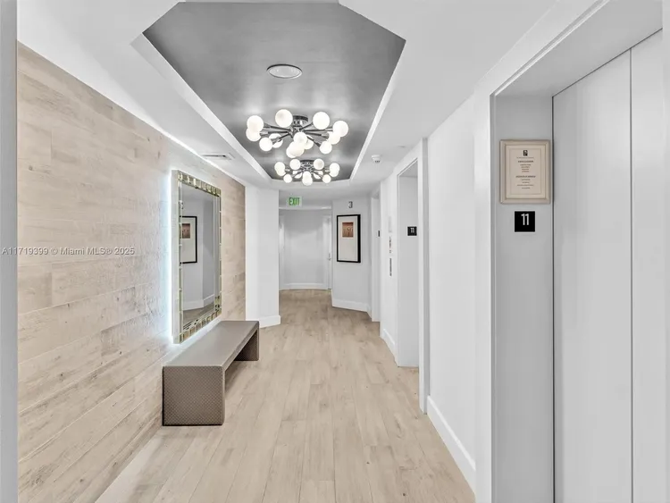 South Tower at the Point #1102 image #53