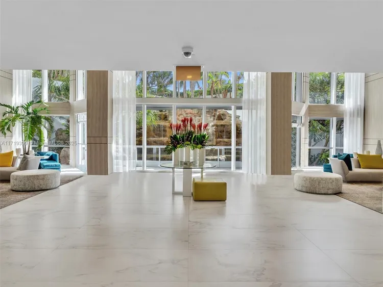 South Tower at the Point #1102 image #54