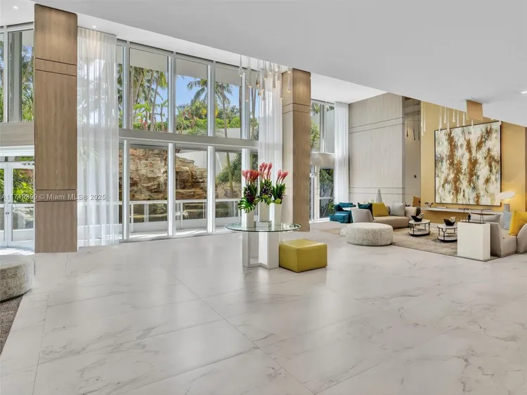 South Tower at the Point #1102 image #55