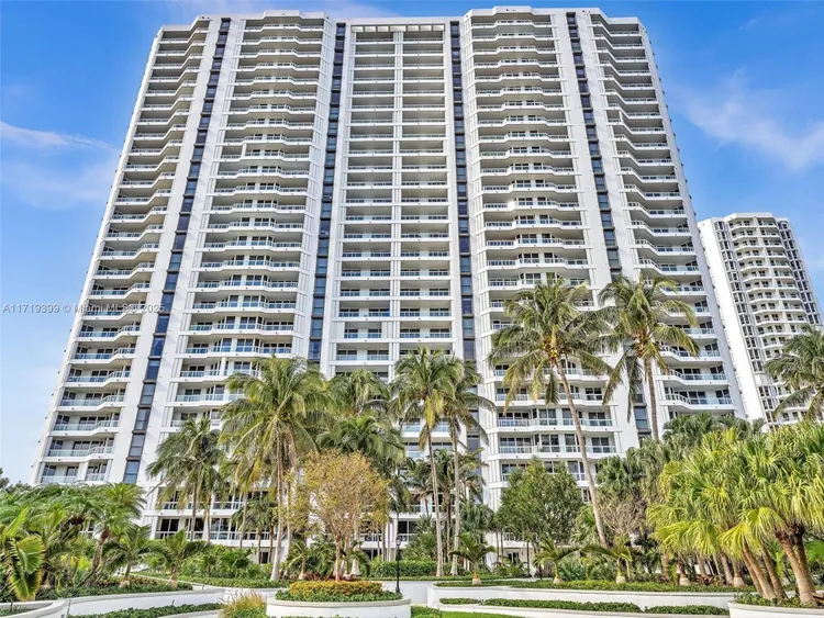 South Tower at the Point #1102 image #68