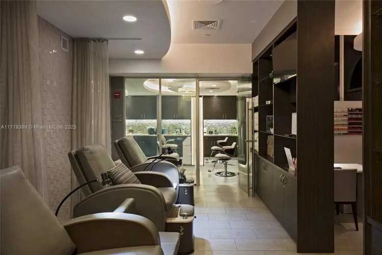 South Tower at the Point #1102 image #84