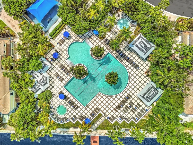 South Tower at the Point #1102 image #87