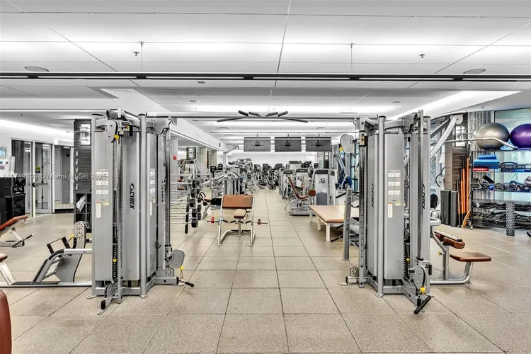 South Tower at the Point #1102 image #93