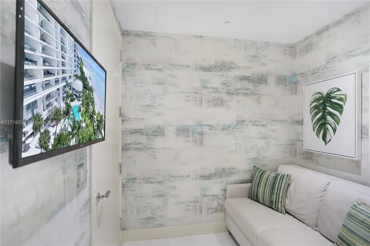 Jade Signature #3403 image #80