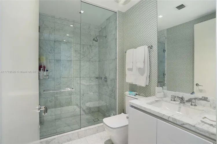 Jade Signature #3403 image #82