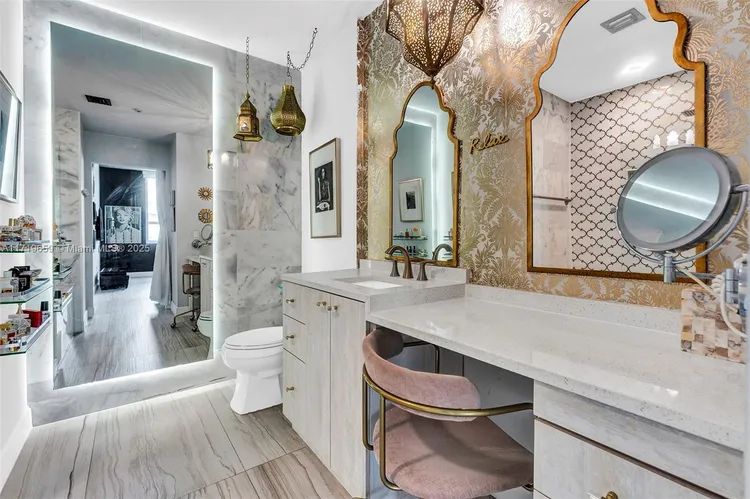 Uptown Lofts #804 image #25