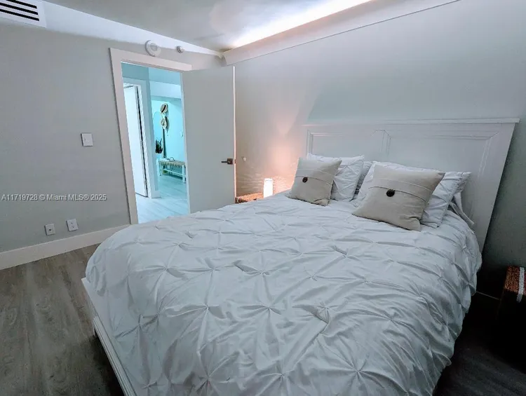 Mirasol Ocean Towers #802 image #20