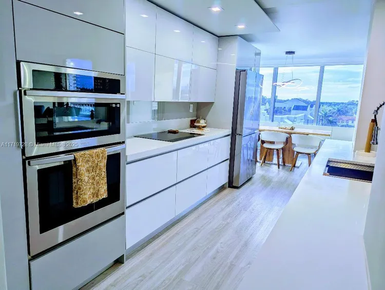 Mirasol Ocean Towers #802 image #8