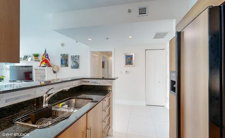 One Miami #2316 image #12