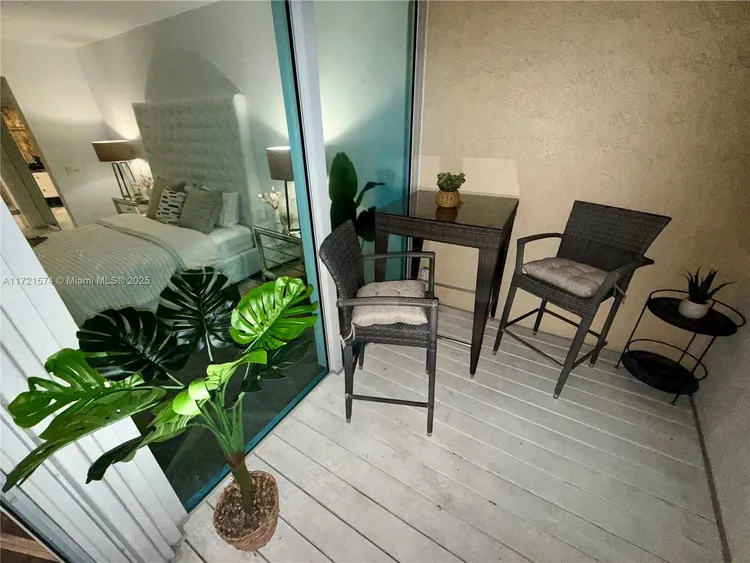 Portofino Tower #908 image #6