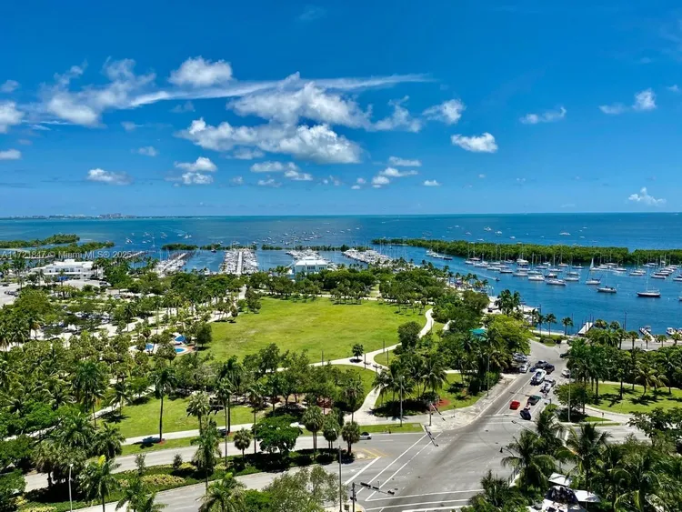 Ritz-Carlton Coconut Grove #1602 image #24