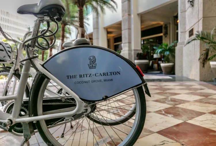 Ritz-Carlton Coconut Grove #1602 image #35