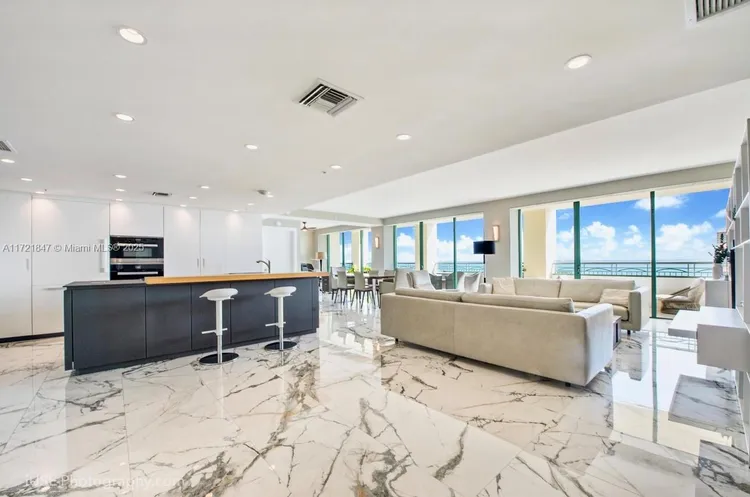 Ritz-Carlton Coconut Grove #1602 image #7
