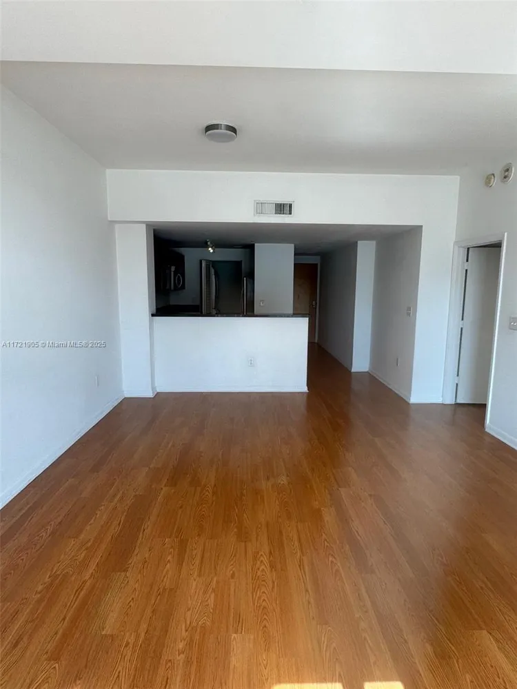 Vizcayne North Tower #2707 image #11