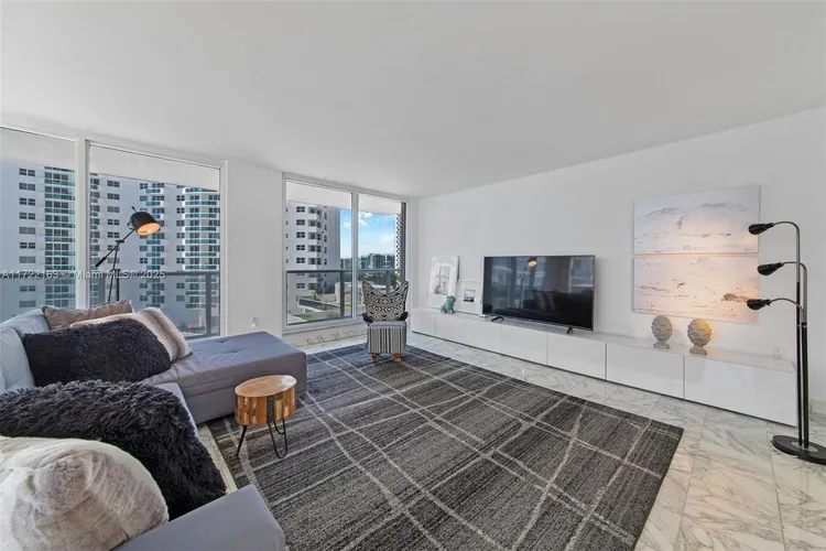 Aquarius Towers #505N image #17