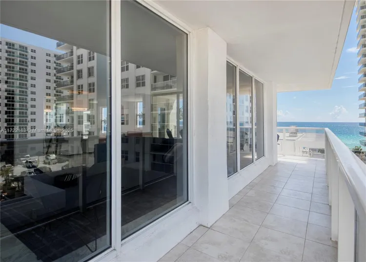 Aquarius Towers #505N image #28