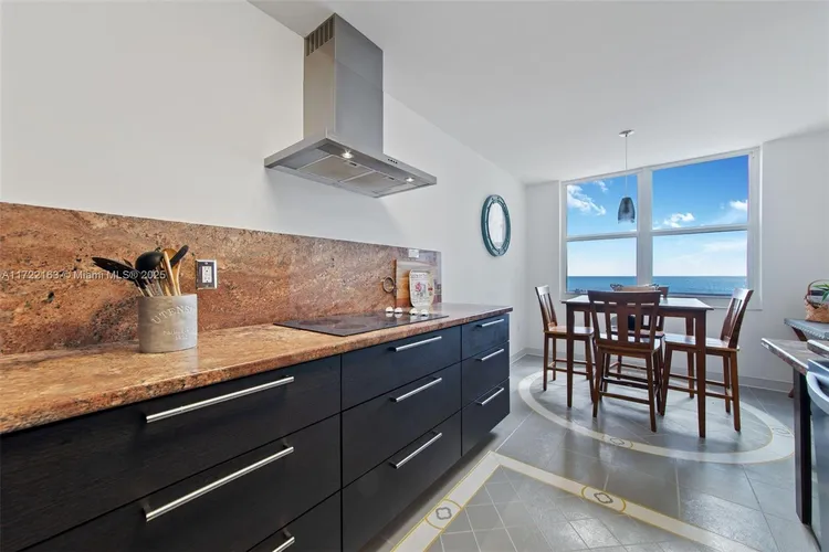 Aquarius Towers #505N image #8