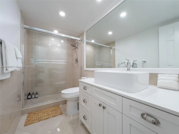 Seacoast 5151 #812 image #12