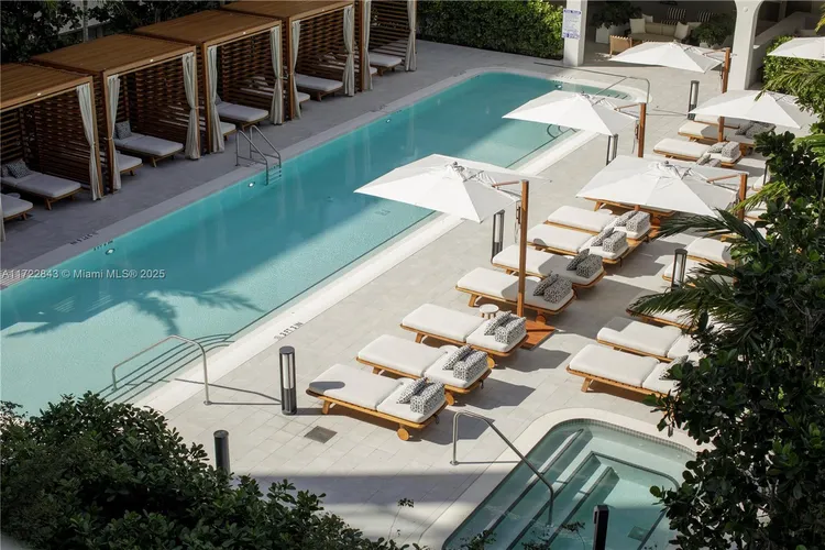 Mr. C Residences Bayshore Tower #1010 image #25