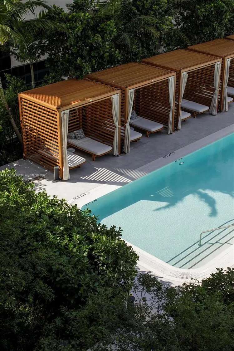 Mr. C Residences Bayshore Tower #1010 image #28