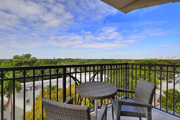 Merrick Manor #633 image #8