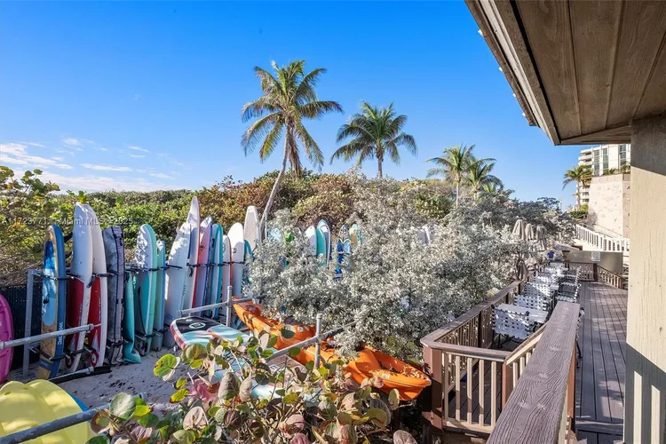 Towers of Key Biscayne #C906 image #32