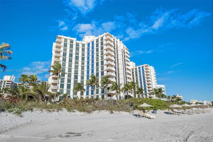 Towers of Key Biscayne #C906 image #35