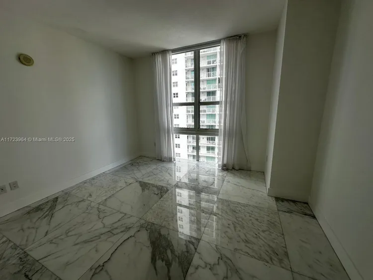 Solaris at Brickell #2306 image #11