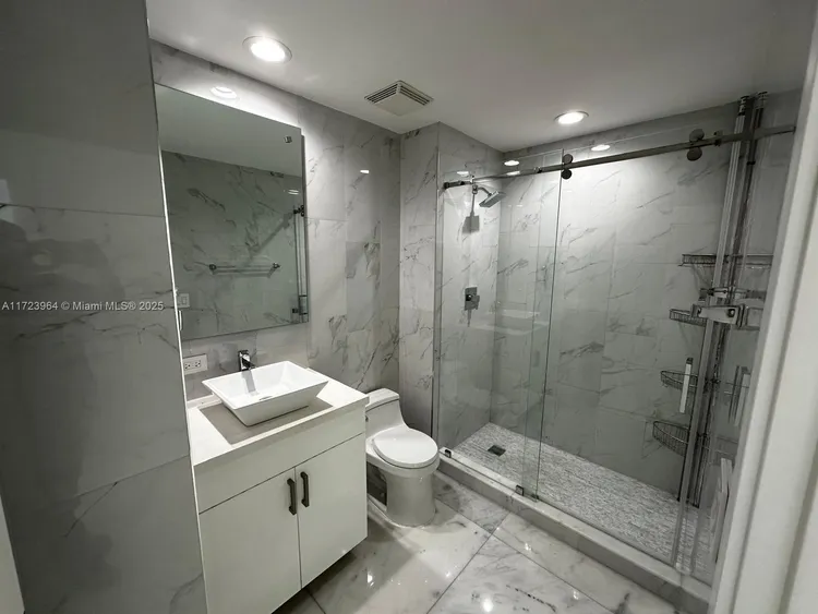 Solaris at Brickell #2306 image #19