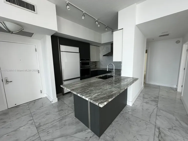 Solaris at Brickell #2306 image #6