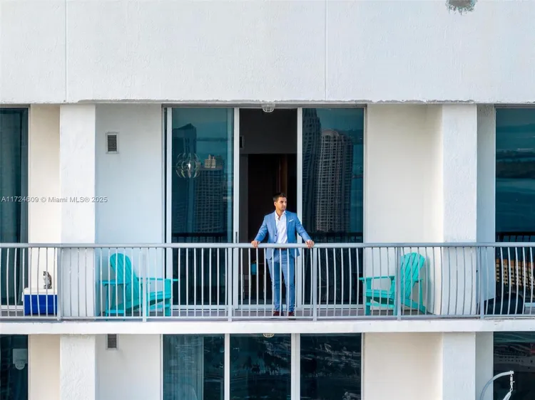 Opera Tower #5608 image #25