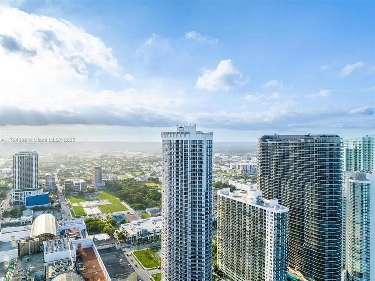 Opera Tower #5608 image #7