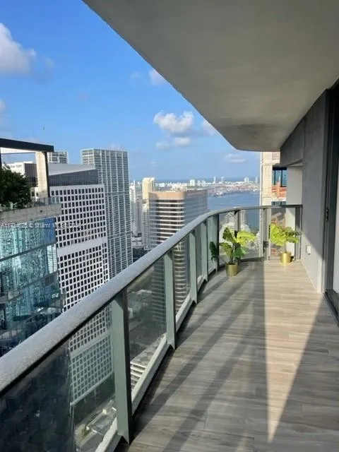 SLS Lux Brickell #4706 image #18