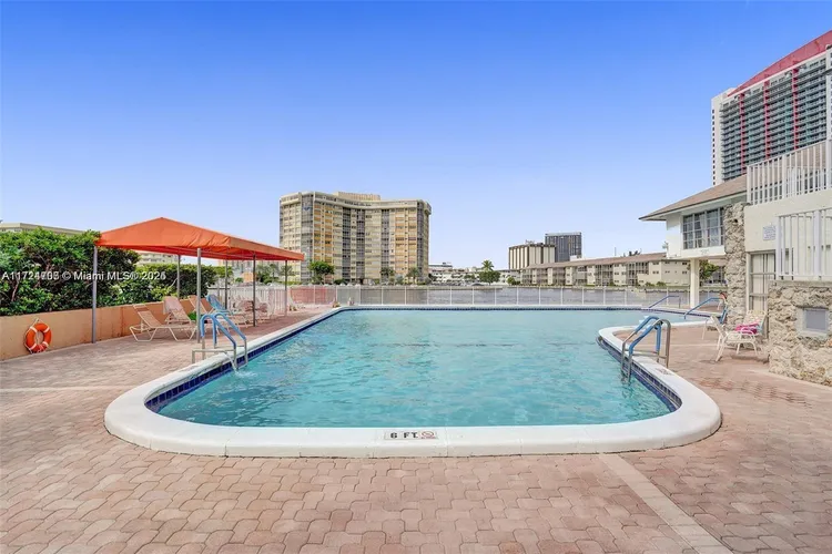 Plaza Towers North #803 image #20