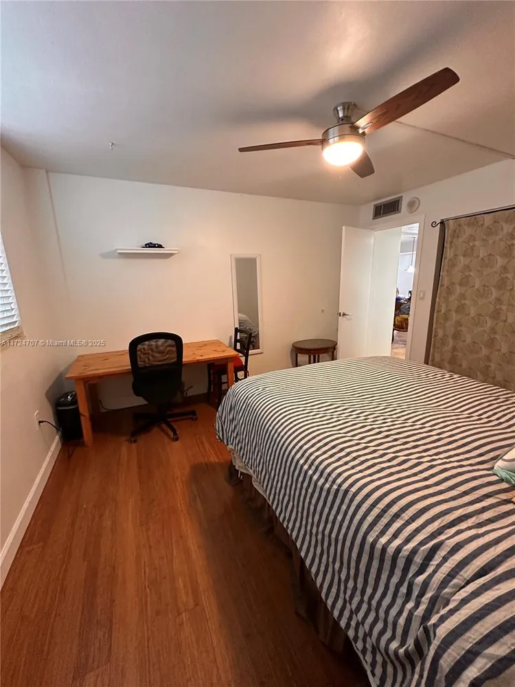 Plaza Towers North #803 image #9