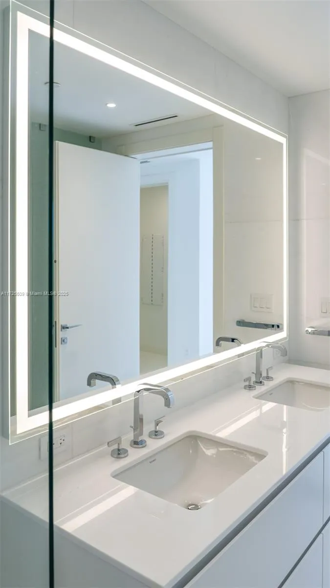 Aston Martin Residences #1203 image #28