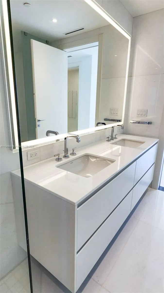 Aston Martin Residences #1203 image #35