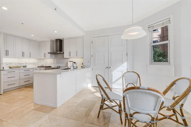 Padua Condo Deering Bay #222 image #18
