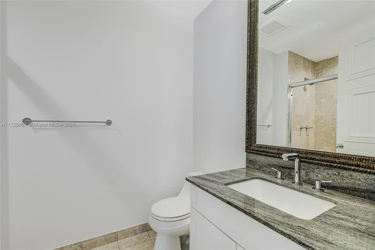 Padua Condo Deering Bay #222 image #27