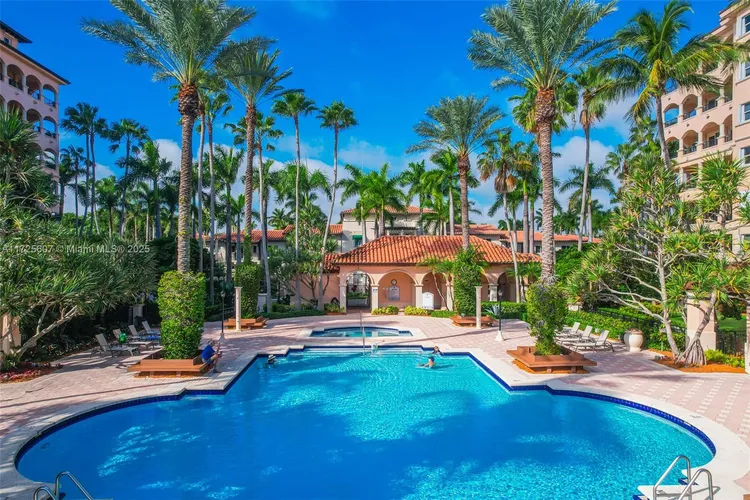 Padua Condo Deering Bay #222 image #8