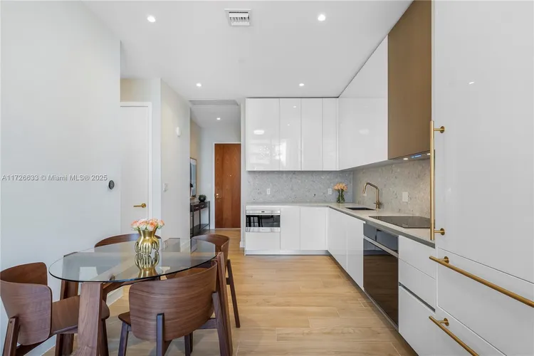 Mr. C Residences Bayshore Tower #1705 image #20